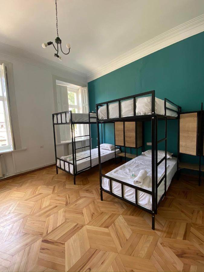 Red Door Apartment Tbilisi Exterior photo